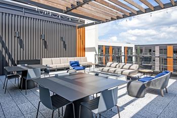 Cpw rooftop deck